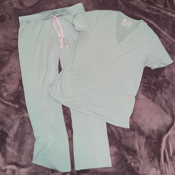 Figs Other - FIGS SAGE GREEN SCRUBS